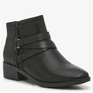 Baretraps Magena Boots 10 NWT Black Ankle Booties Bare Traps Vegan Leather